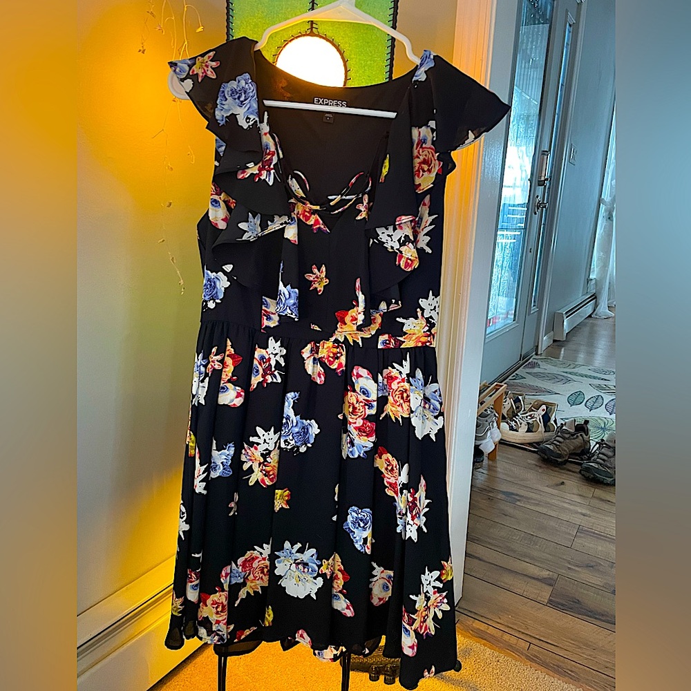 Express Black Floral Dress